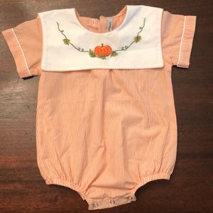 Sweet Dreams Embroidered Pumpkin Bubble